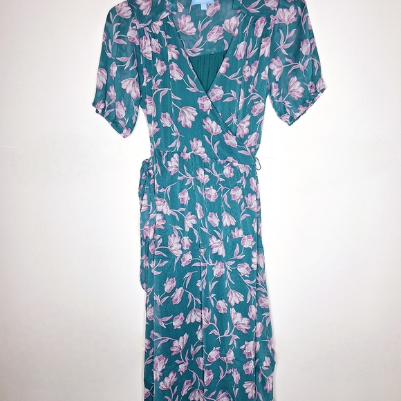 Draper James RSVP brand "The Wrap Around" Preppy core wrap dress. - Picture 1 of 9